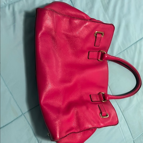 Michael Kors Vibrant Pink Tote Bag - Picture 4 of 13